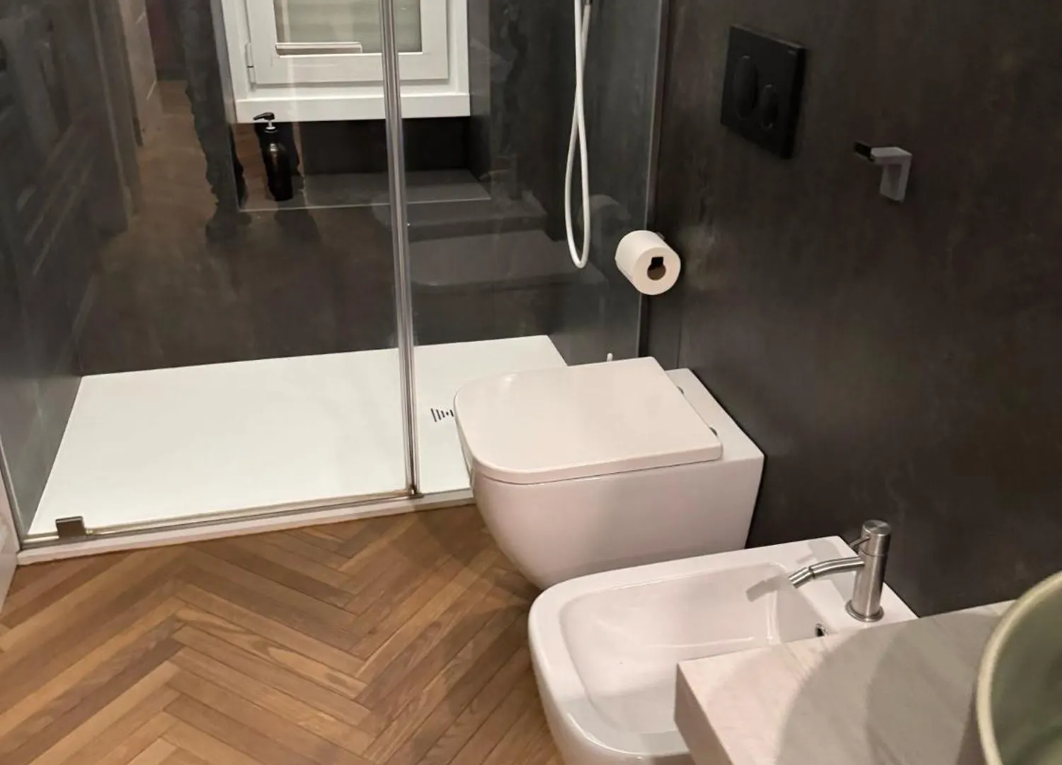 Easy Room Italy City Life Milano 0*,  Italien